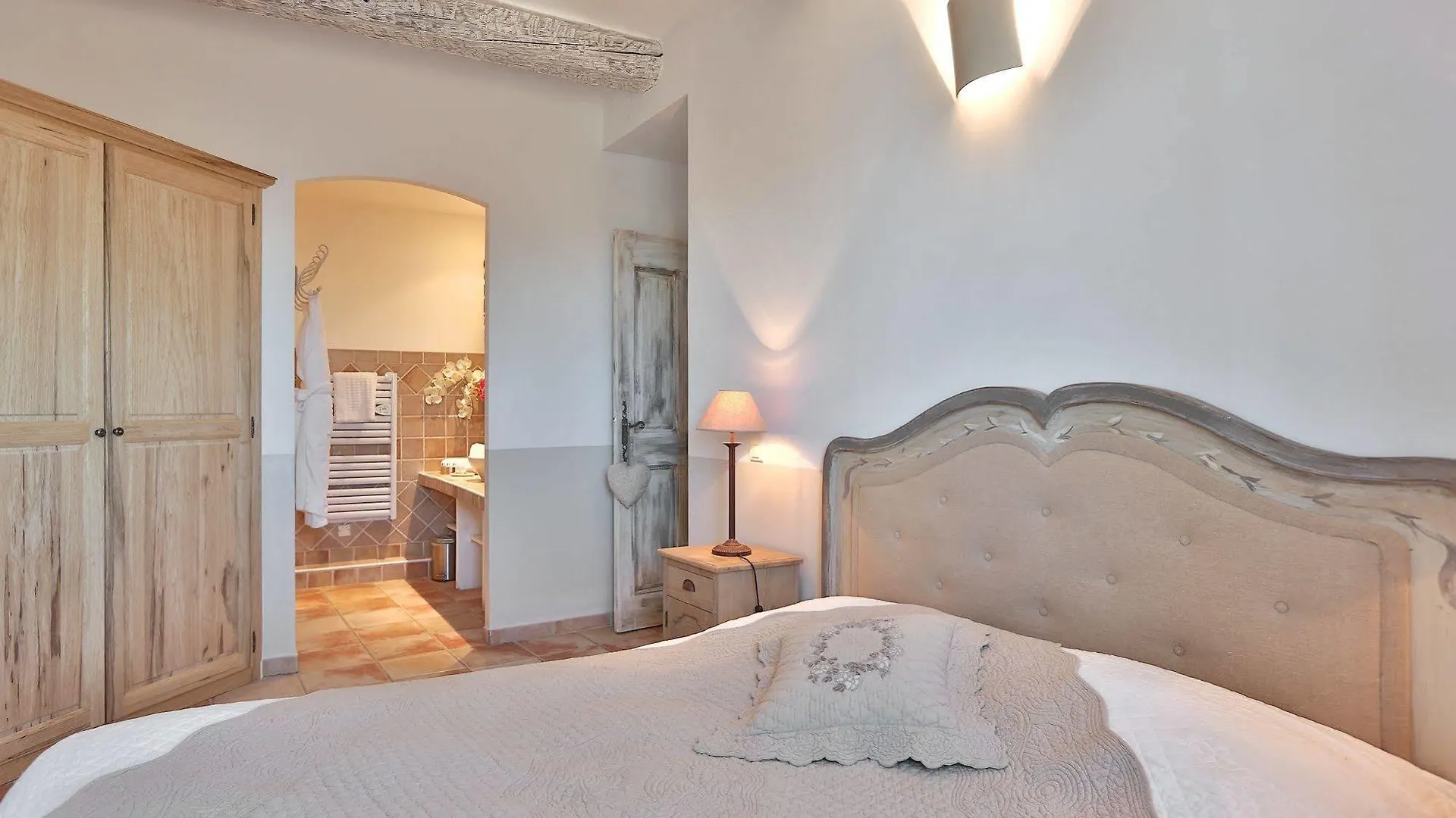 فندق جورد Les Appartements Du Chateau فرنسا