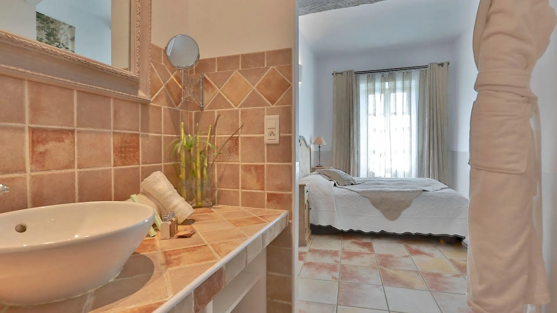 جورد Les Appartements Du Chateau فندق