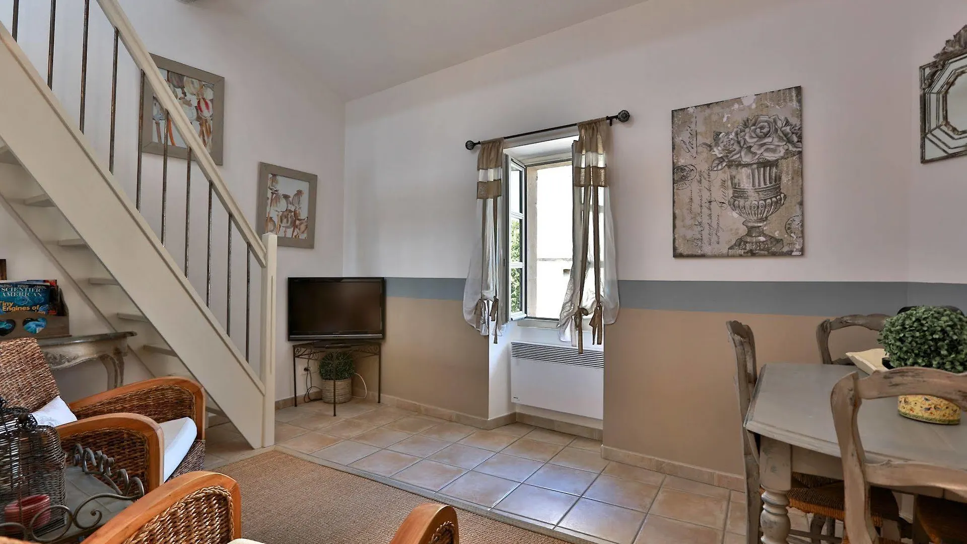 جورد Les Appartements Du Chateau
