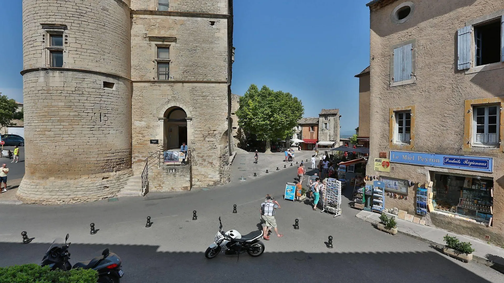 فندق جورد Les Appartements Du Chateau